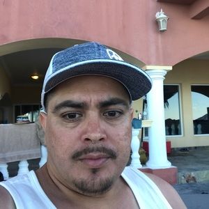 Meet your Posher, Jose